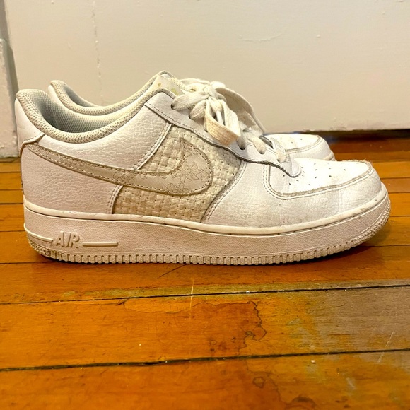 Nike Air Force 1 Women’s 8.5 - Picture 1 of 4